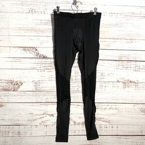 Men’s Skins Black Athletic Leggings size LG snowsuit base layer